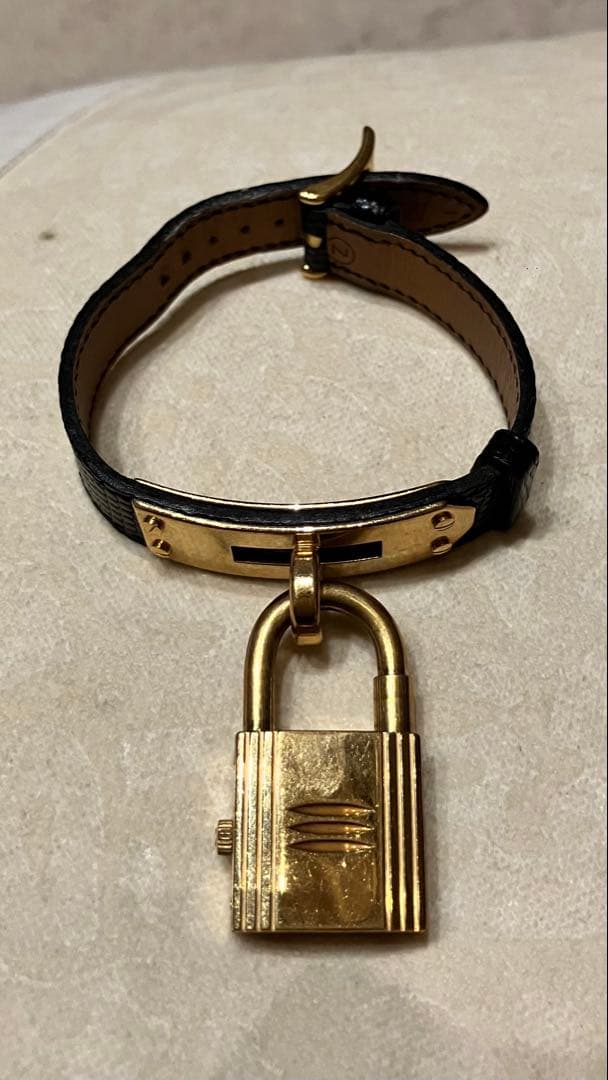 HERMES エルメスケリーウォッチ　ゴールド✖️ブラック