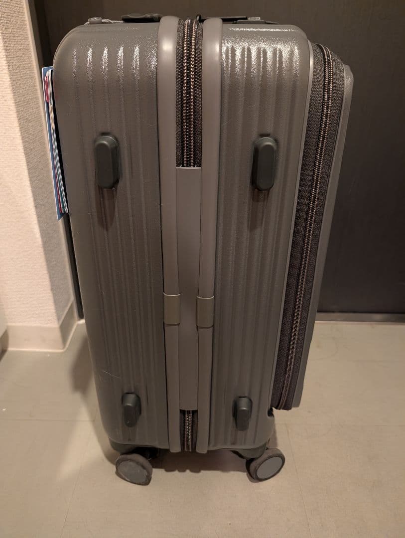 【美品】INV50 38L スチールグレー イノベーター スーツケース