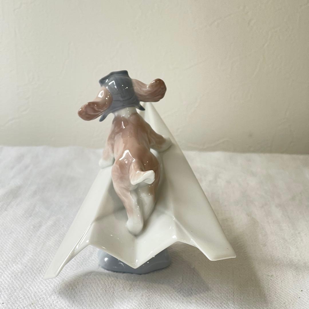 LIADRO リアドロ 犬と紙飛行機 可愛いパイロット Lladró 犬の置物