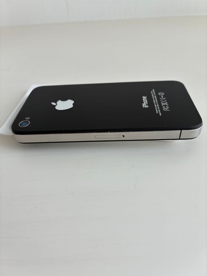 Apple iPhone4 ブラック 本体