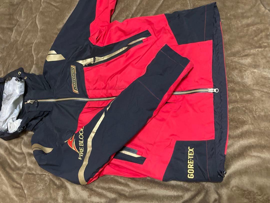 美品　シマノ　リミテッドプロ　ファイヤブラッド　レインスーツゴアテックス