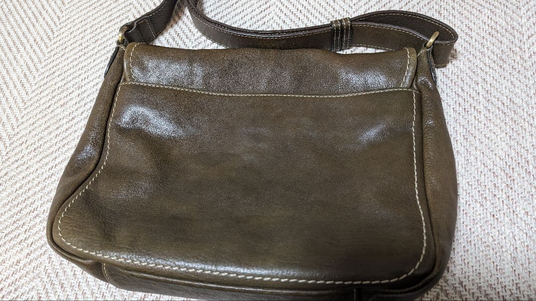 土屋鞄 限定色 トーンオイルヌメ ダークグリーン