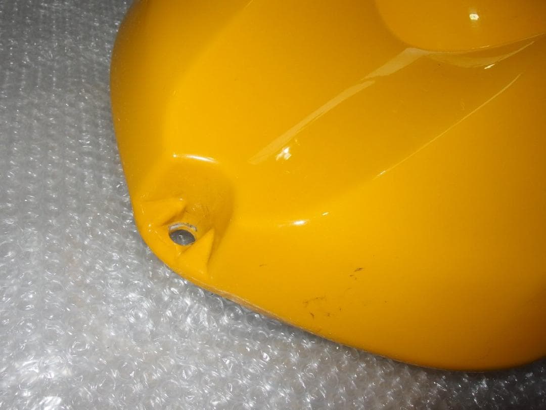 YAMAHAヤマハYZF-R6(2017年)？ ZXMT製タンクカバー イエロー