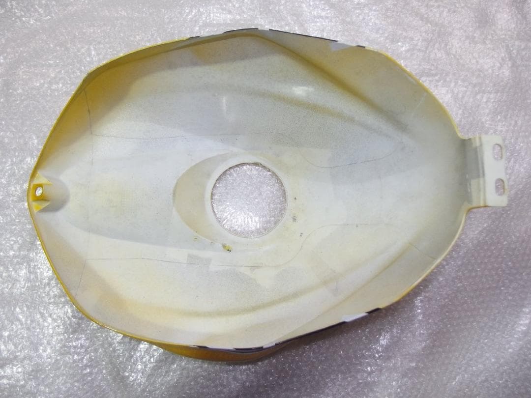 YAMAHAヤマハYZF-R6(2017年)？ ZXMT製タンクカバー イエロー