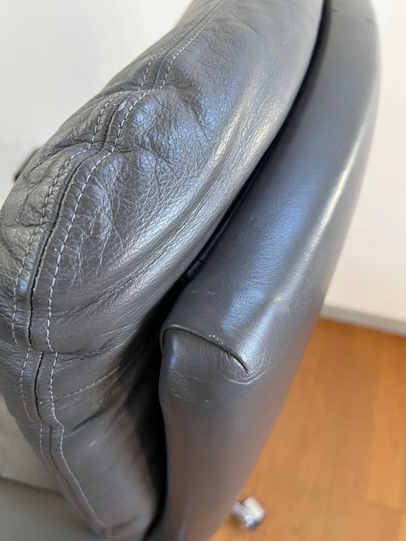 Mobilia モビリア 本革張り ヴィンテージ エグゼクティブチェア　希少