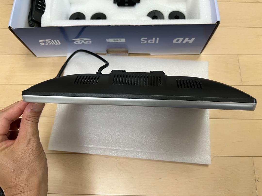 11.6インチ フルHD 車　後部座席　ヘッドレスト　DVDプレーヤー