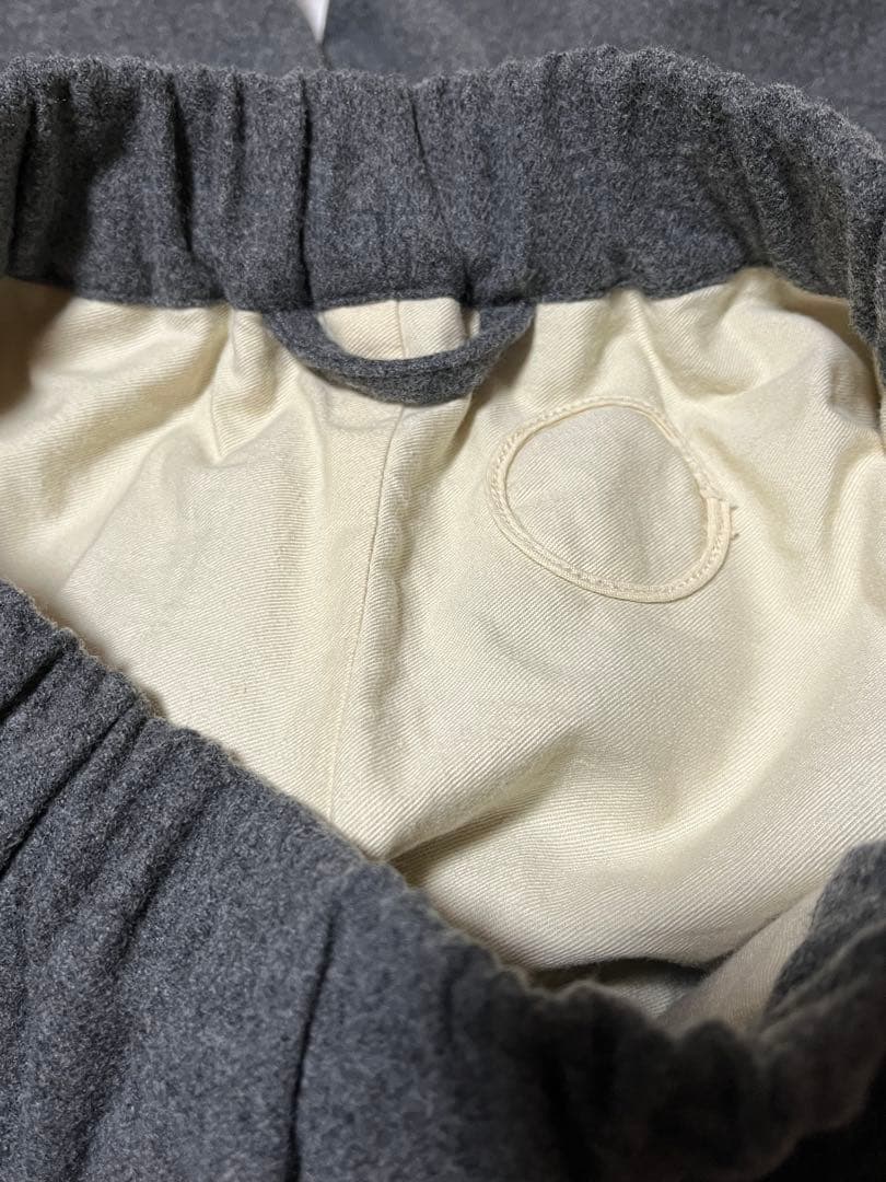 アトリエダンタン　パンツ　ウール100%