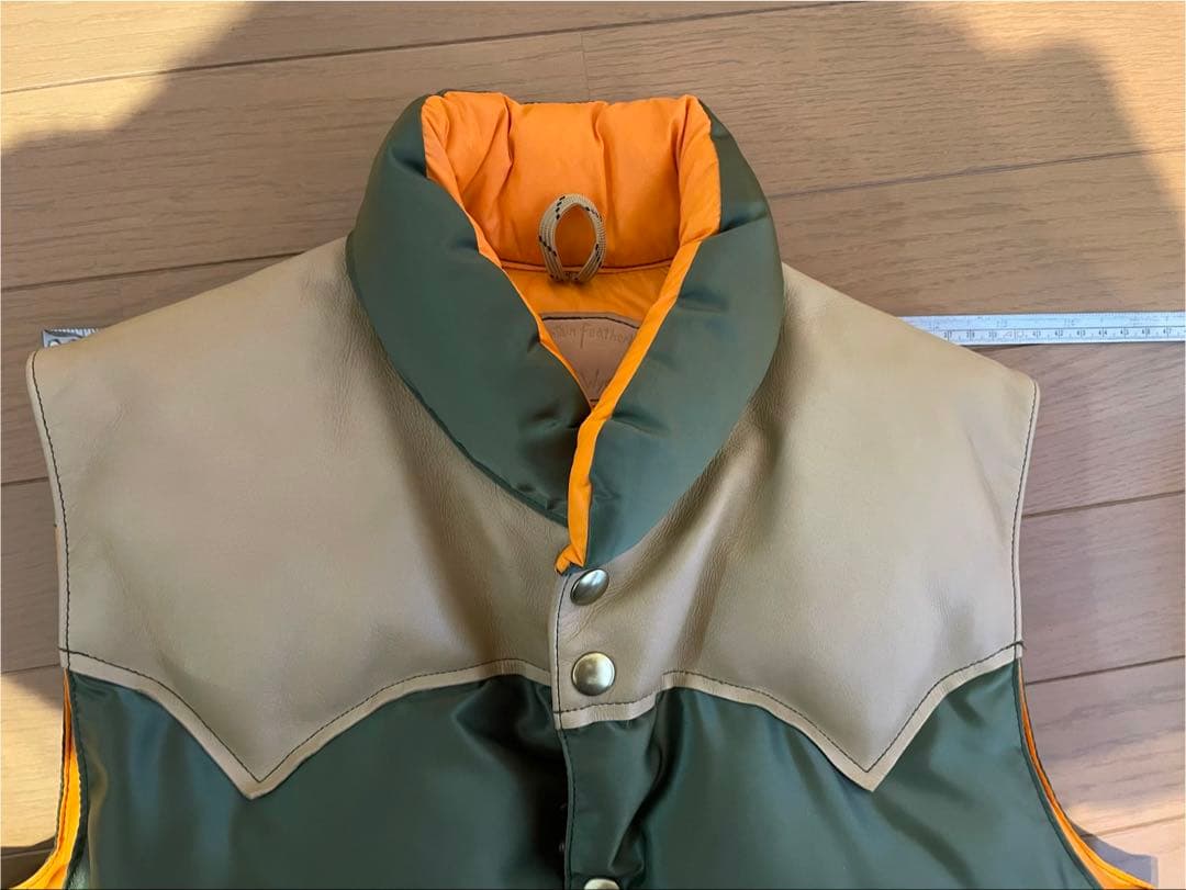 BEAMS別注　PORTERロッキーマウンテンフェザーベッド　ダウンベスト