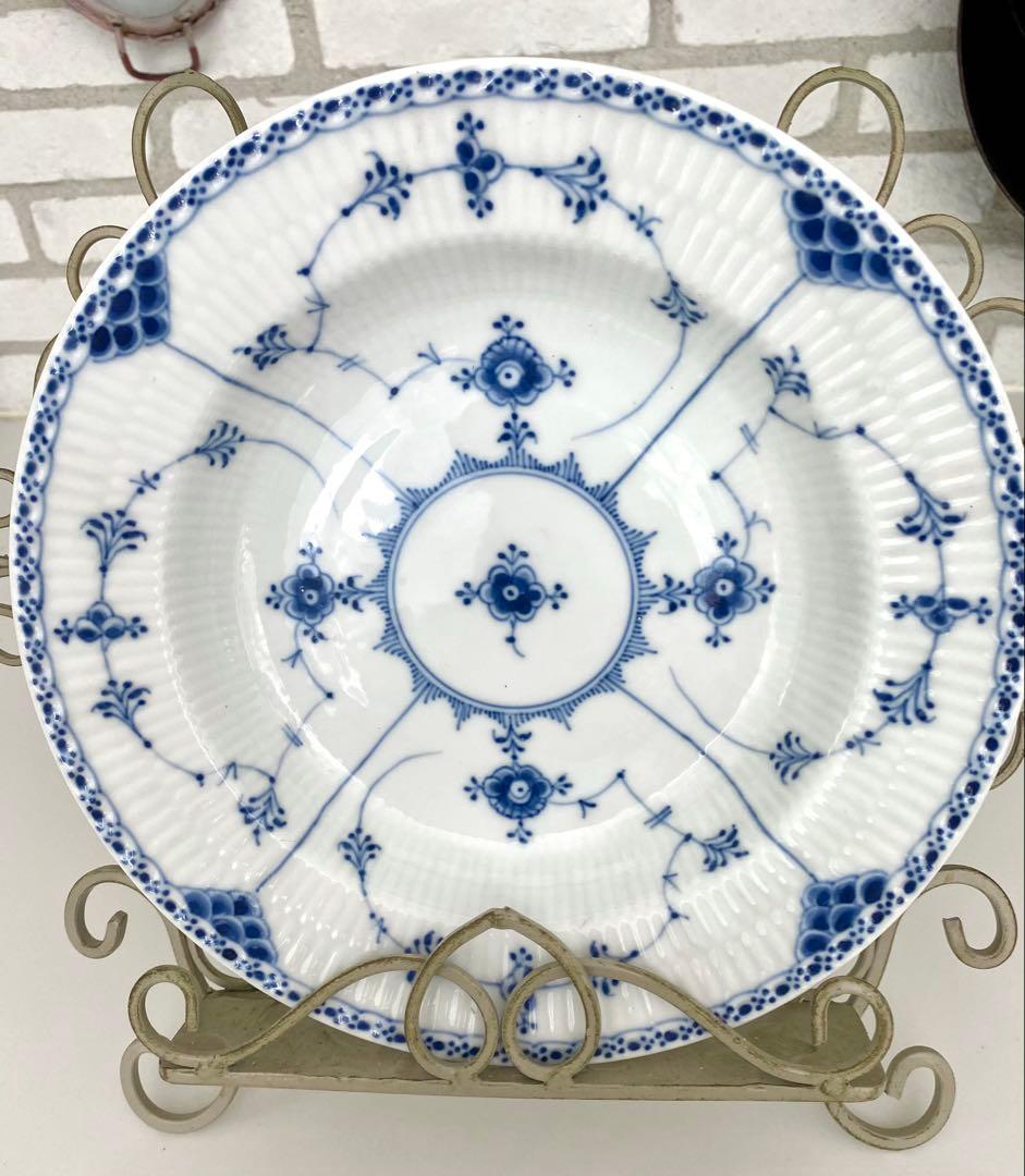 ロイヤルコペンハーゲンブルーフルテッドハーフレース25cm深皿