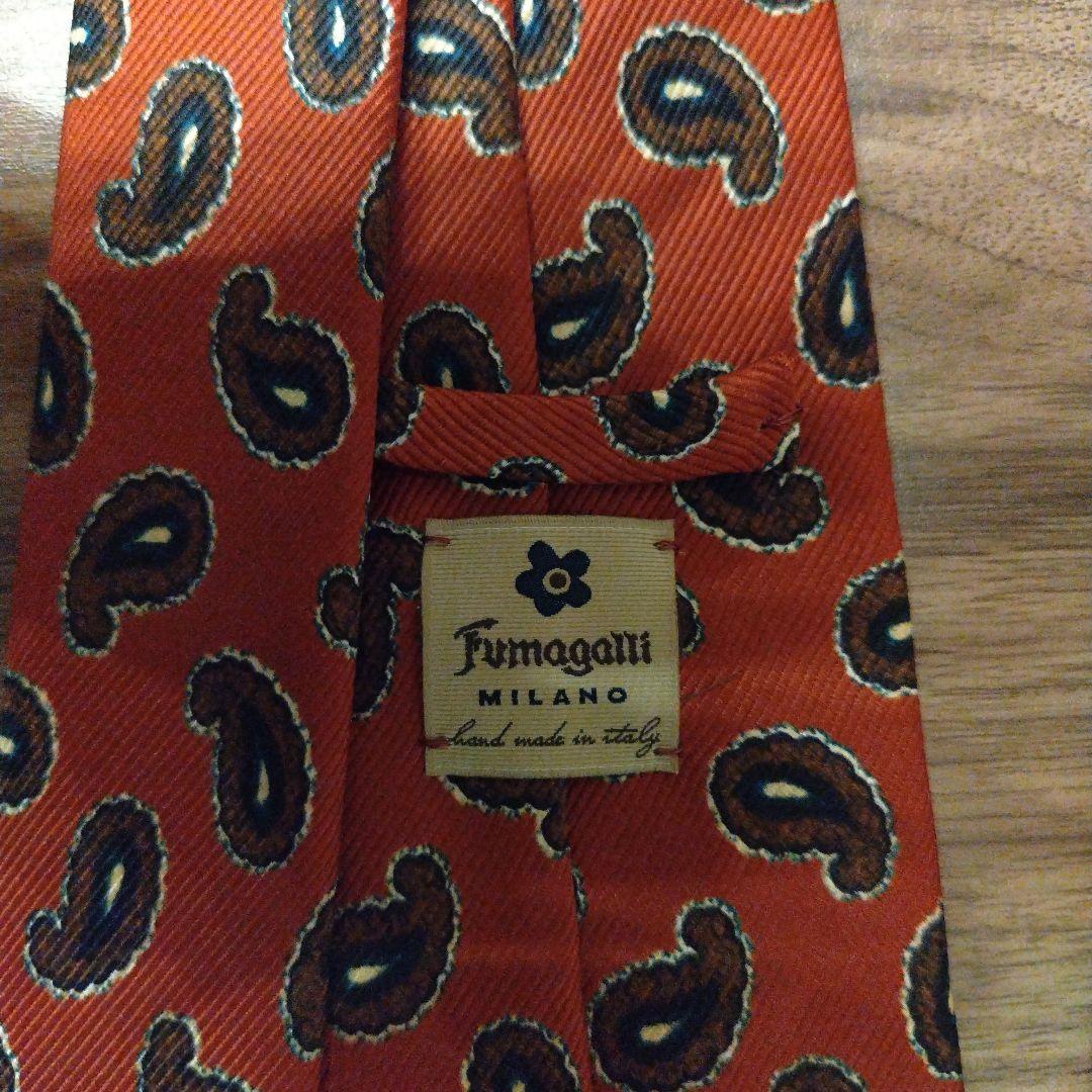 Holliday ＆ Brown など、ネクタイ 3本セット