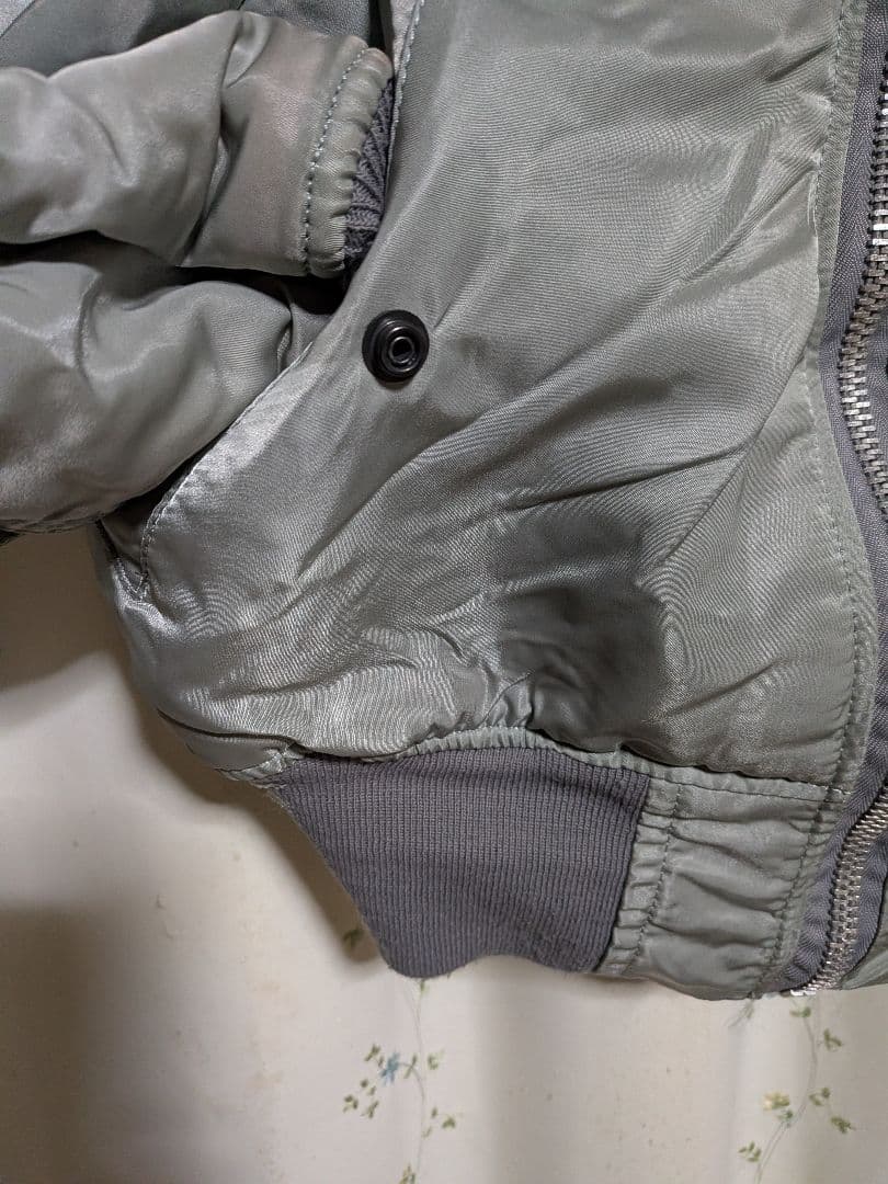 ALPHAアルファ　Industries MA-1 フライトジャケットＳ