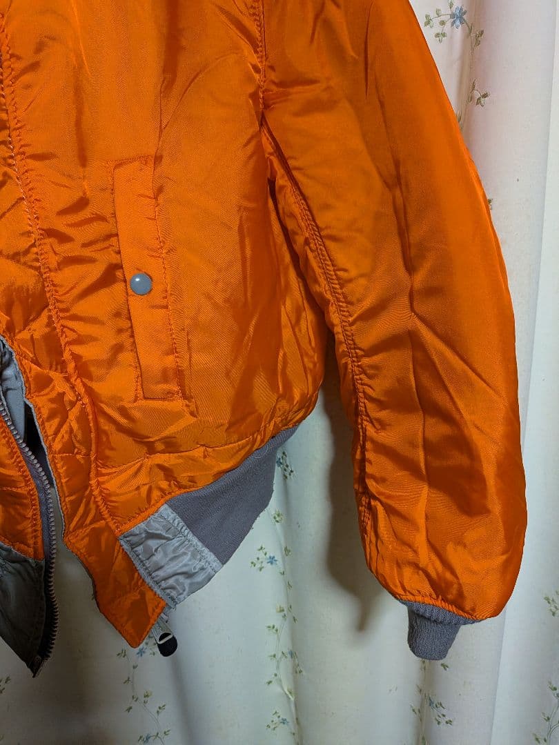 ALPHAアルファ　Industries MA-1 フライトジャケットＳ