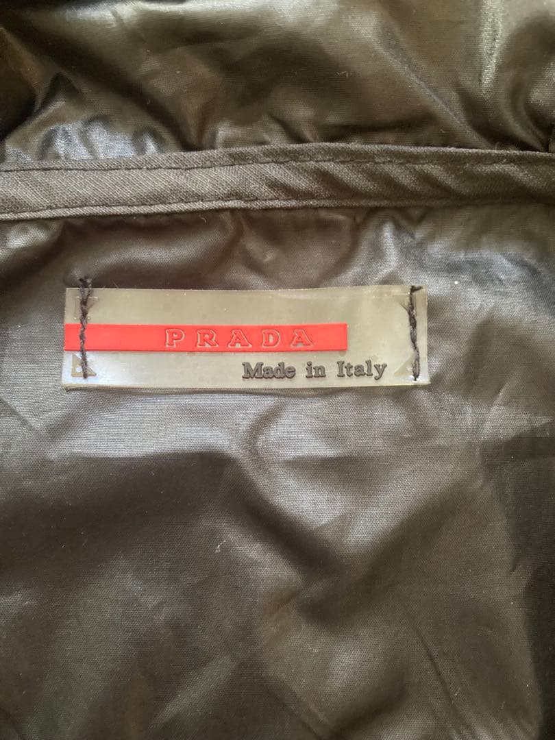 24時間以内発送　プラダスポーツ　ナイロンベスト　アーカイブ　ラバータグ　黒