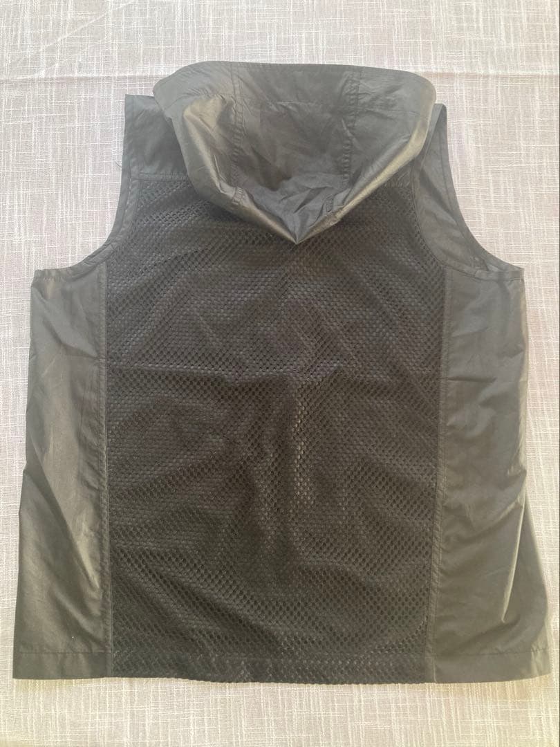 24時間以内発送　プラダスポーツ　ナイロンベスト　アーカイブ　ラバータグ　黒