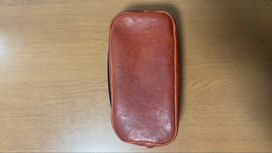 【ilbisonte】イルビゾンテ　日本未入荷　ポーチ