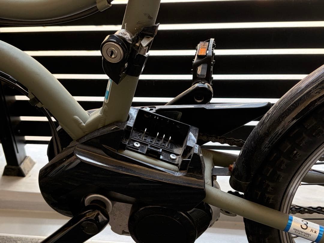 引き取り限定 2023年式 Panasonic パナソニック 電動自転車　EZ