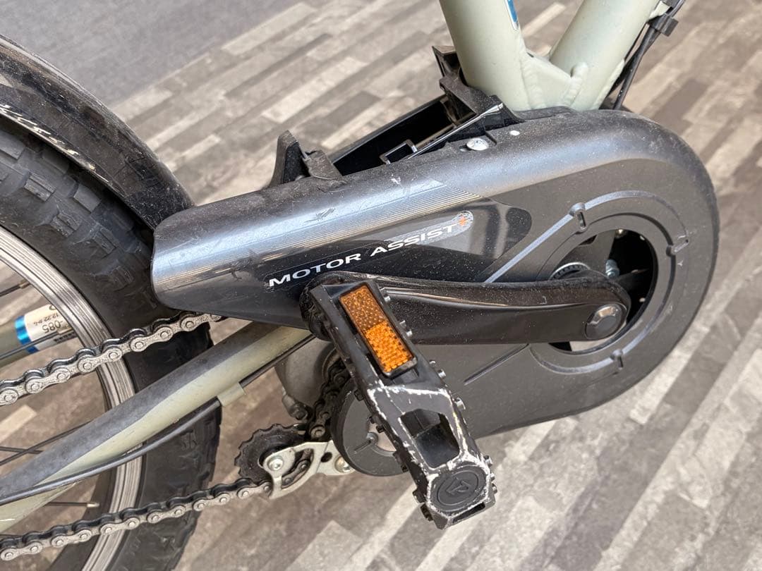 引き取り限定 2023年式 Panasonic パナソニック 電動自転車　EZ