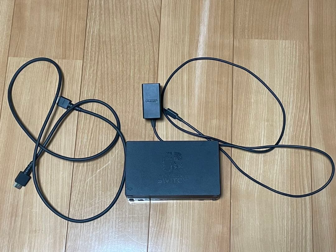 星*読様 【ジャンク品】Nintendo switch+SDカード