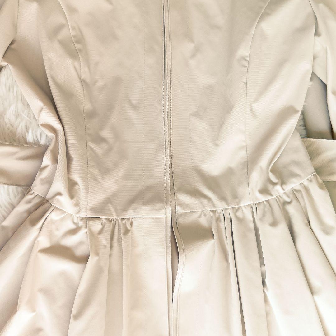 フォクシーニューヨーク スプリングコート ベージュ ベルト フレア