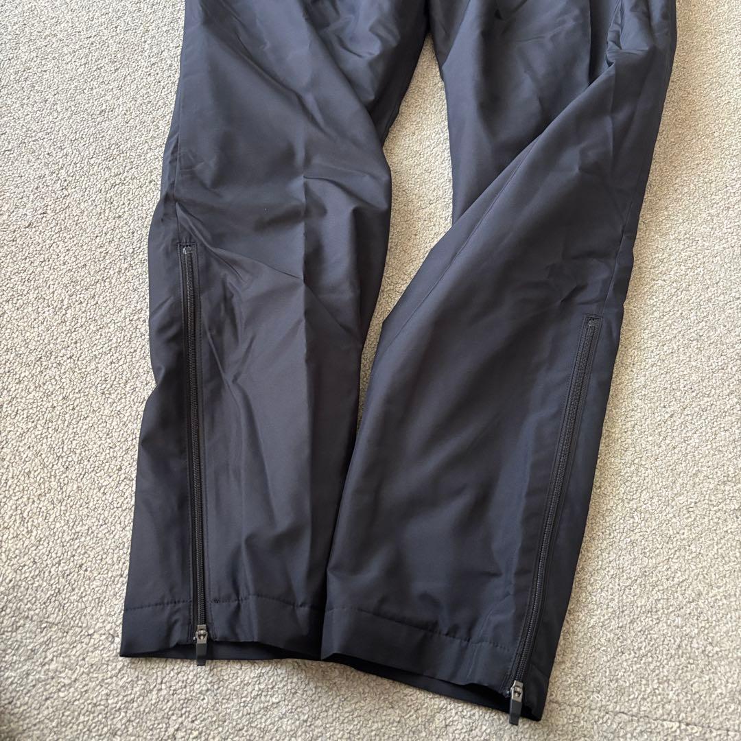 希少廃盤品！新品ASICS ウインドブレーカー 上下セット 黒 ジャージ