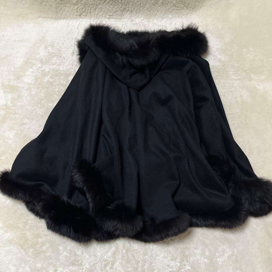 美品✨カシミア　ファー　ポンチョ　黒　高級感　上質