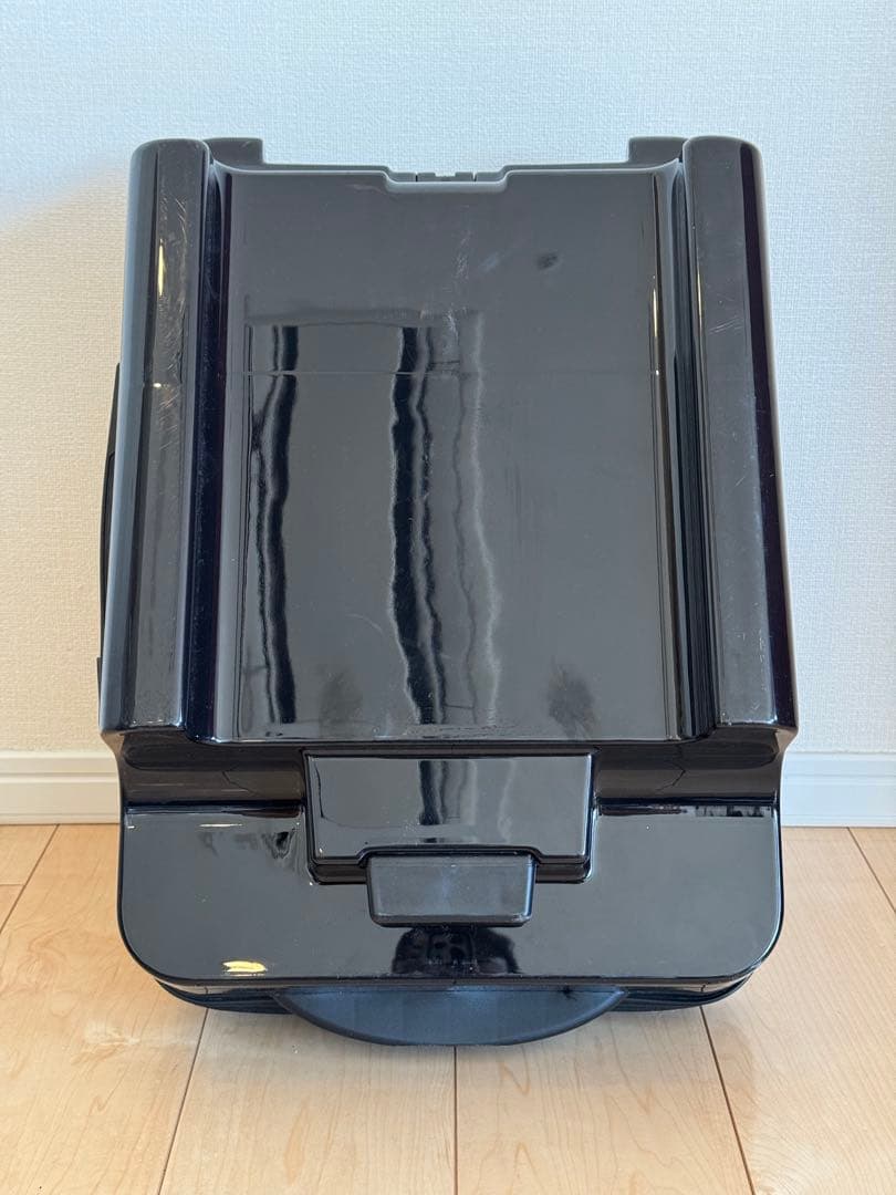 スーツケース　子供が乗れるキャリーケース クッション付 ホワイト