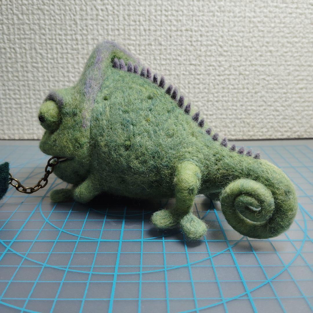 羊毛フェルト　がま口ホルダー　ハンドメイド