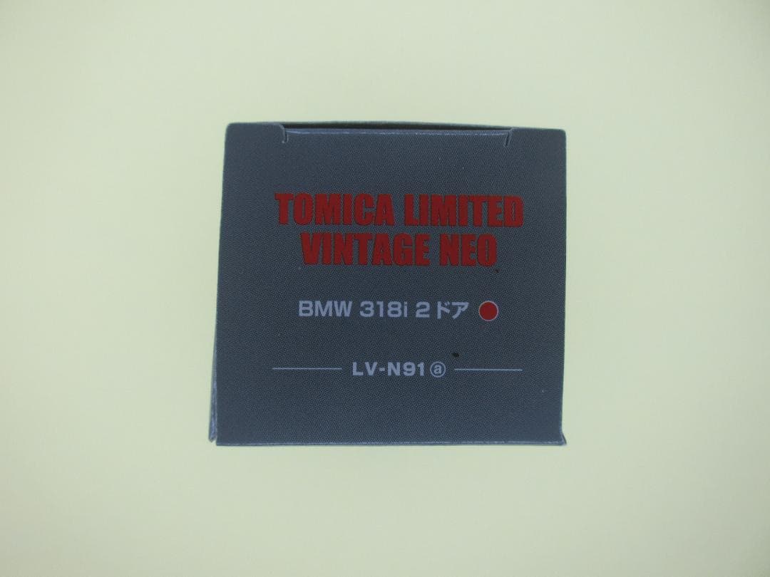 トミカ　リミテッド　ヴィンテージ　ネオ　　318ｉ　２ドア