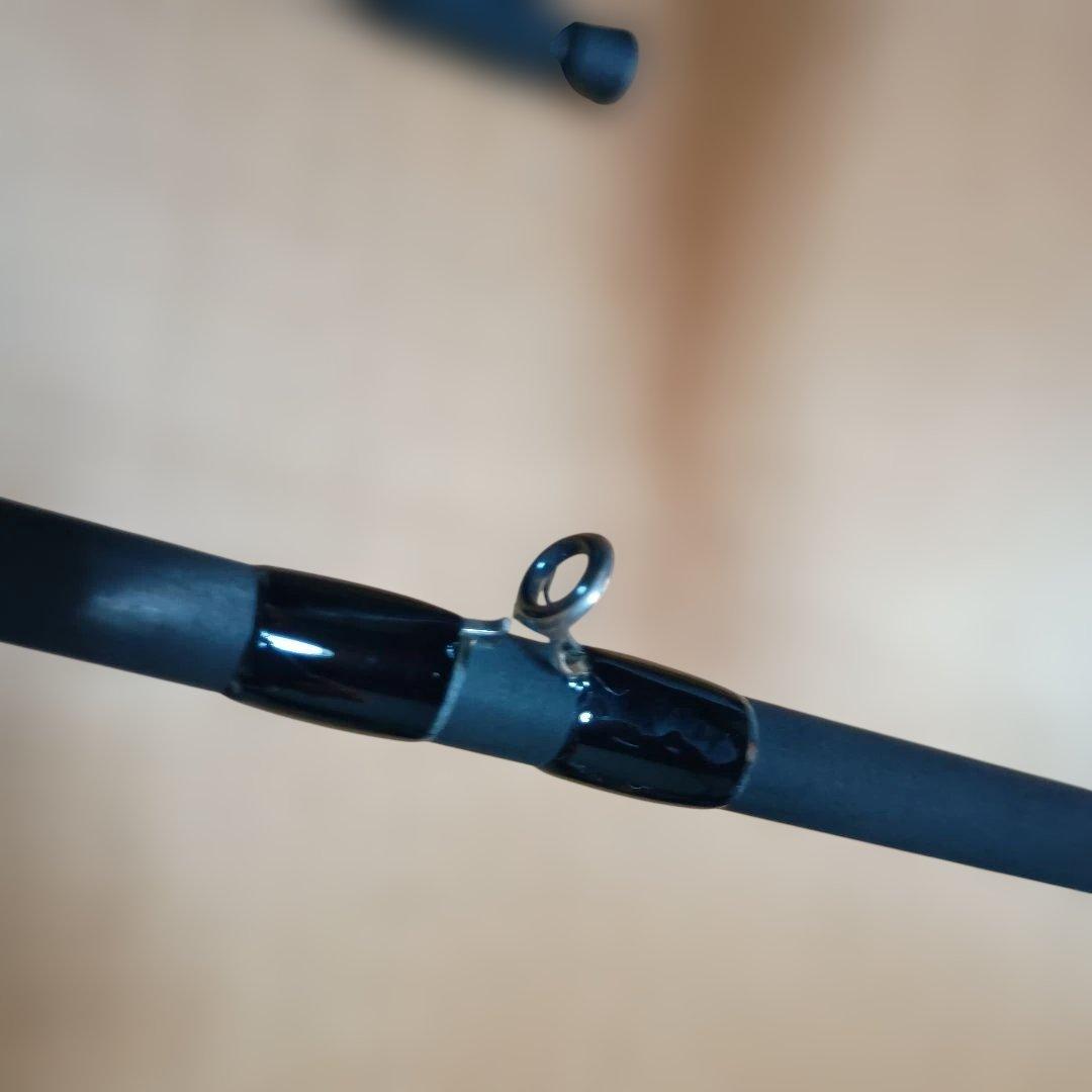 UNEXPLORED バスロッド カーボン製 ロッドケース付き　ジャンク品