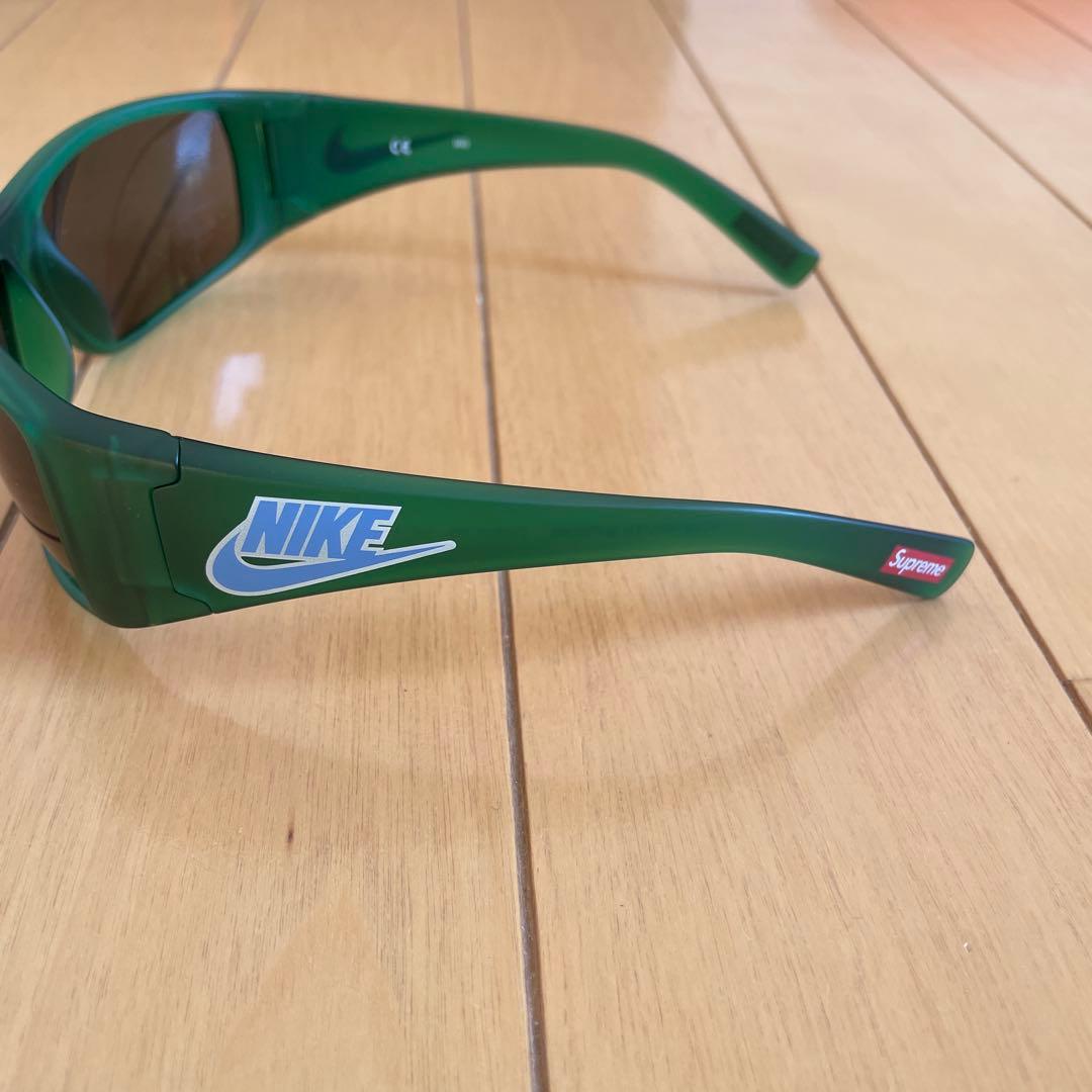 極美品✨大特価！Nike Supreme グリーンサングラス