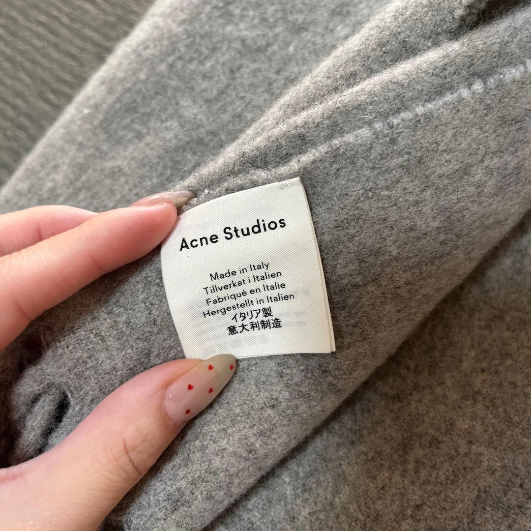 Acne Studios グレー マフラー フリンジ