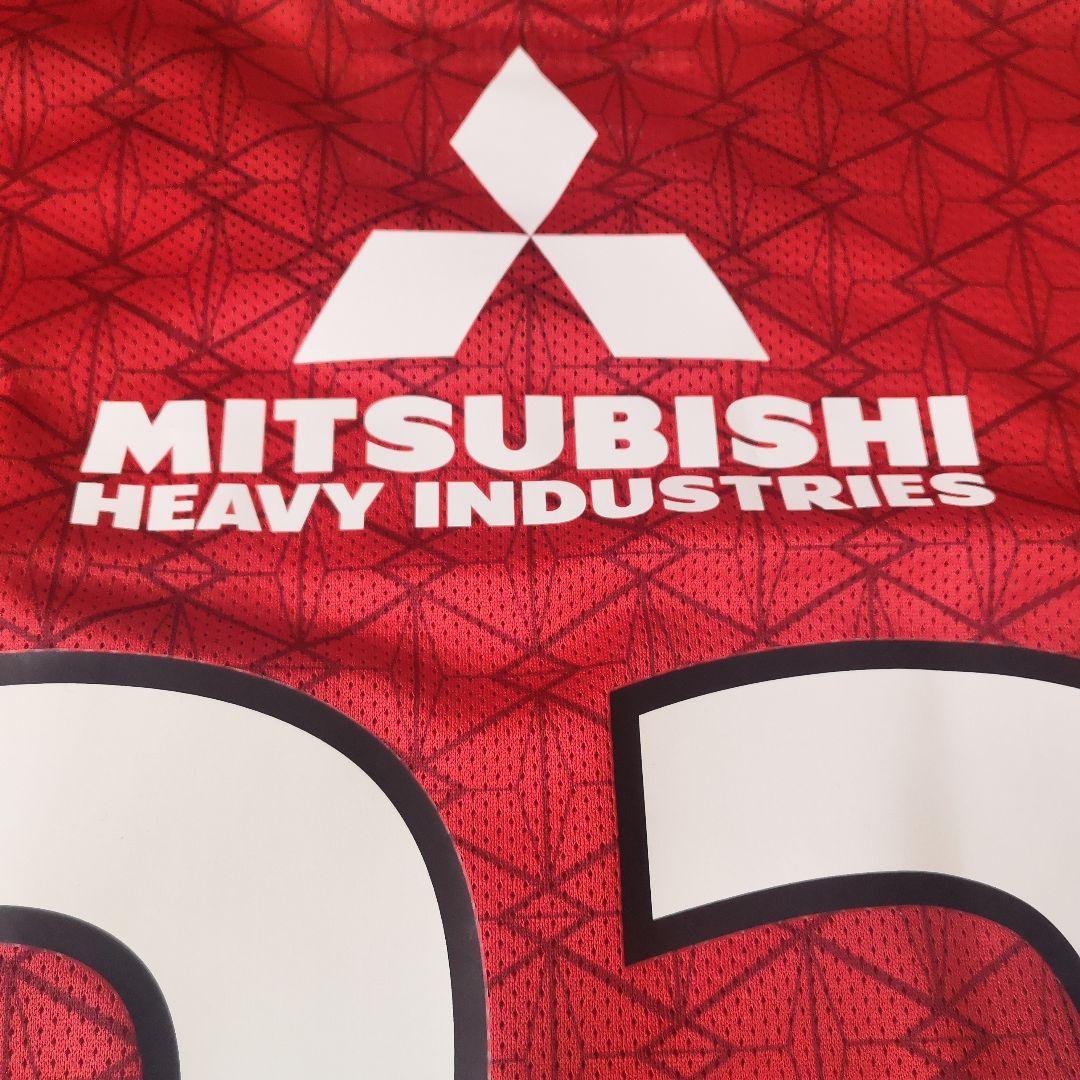 希少　浦和レッズ　阿部勇樹　ユニフォーム　オーセンティック　引退年モデル　M