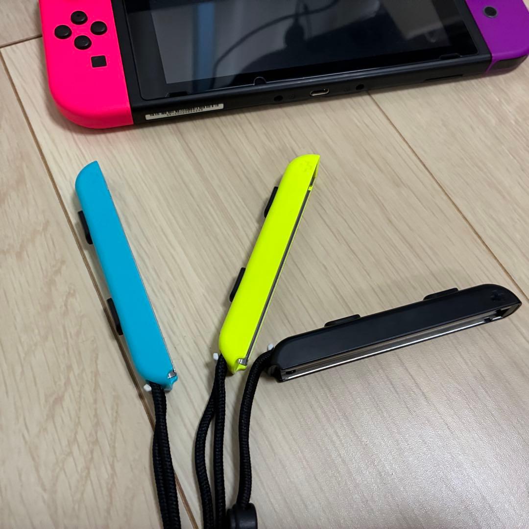 Nintendo Switch 本体　付属品あり