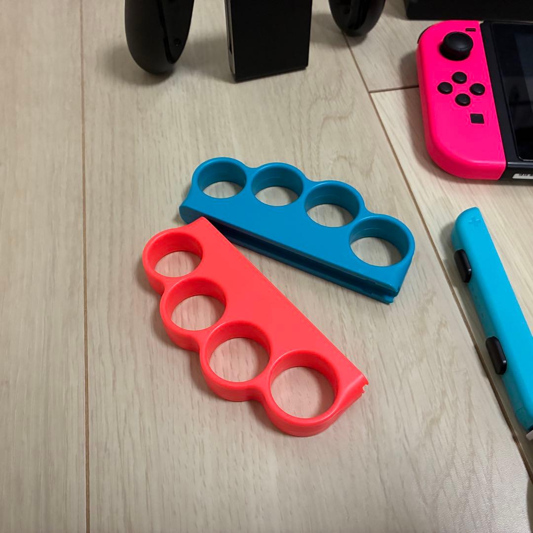 Nintendo Switch 本体　付属品あり