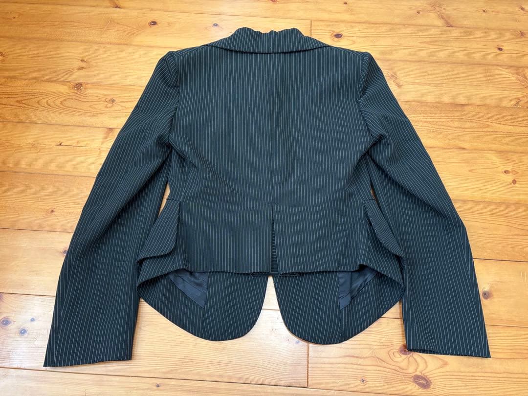 美品 ヴィヴィアンウエストウッド　ストライプ柄ジャケット