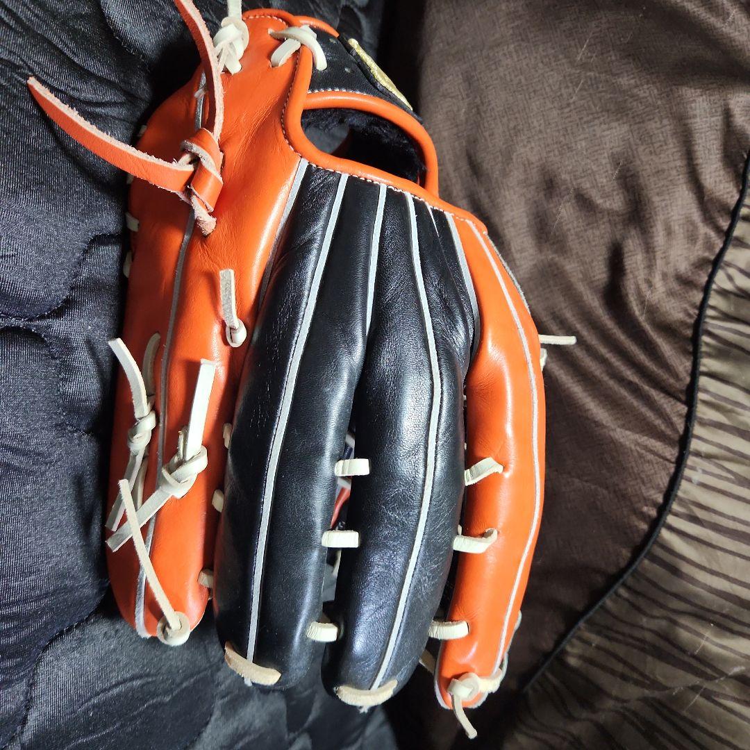 ハイゴールド軟式グローブ オレンジ/黒