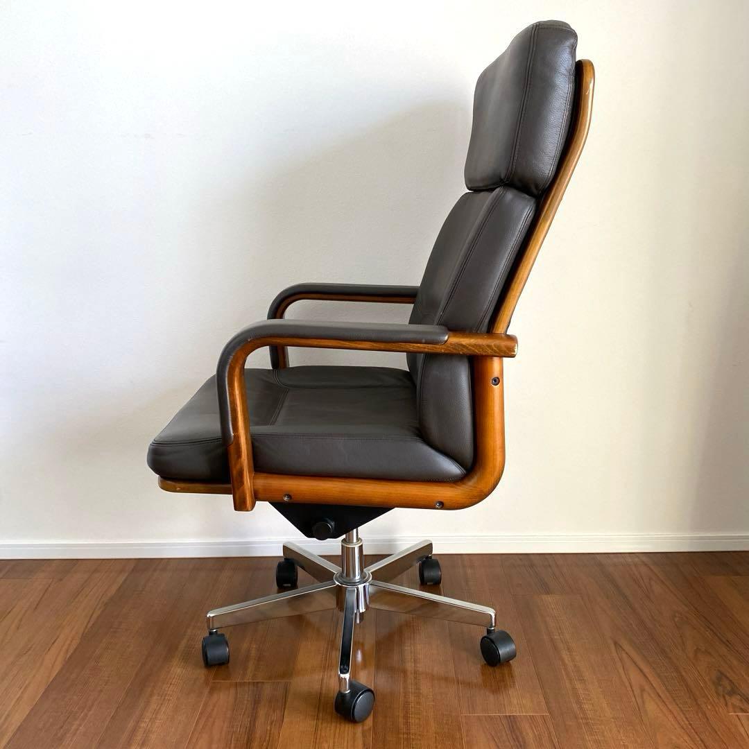 karimoku 本革張りデスクチェアー