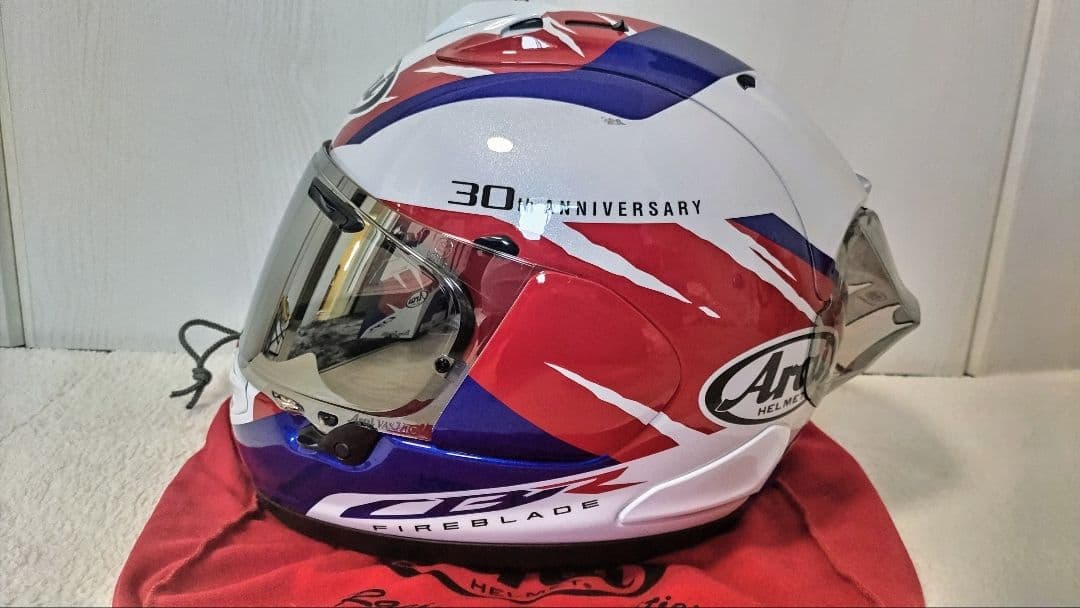 マ*ロ様 ホンダ アライ RX-7X CBR1000RR-R 30th ヘルメッ