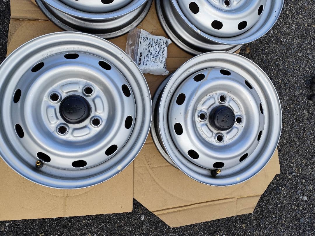 ダイハツ　ハイゼット純正ホイール 12インチ4.00B 4本セット