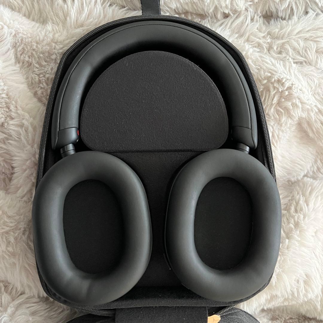 【美品】WH-1000XM5　ブラック ソニー　ワイヤレスヘッドホン