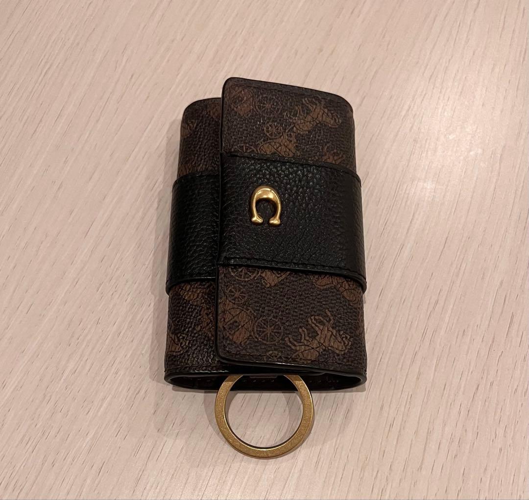 COACH 折りたたみキーケース ブラウン/ブラック