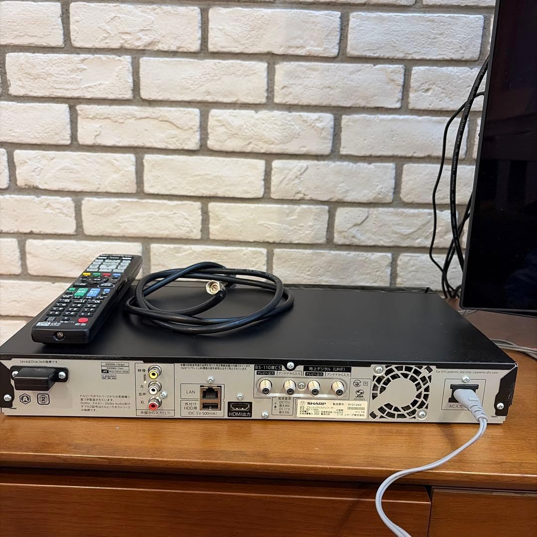 なお:SHARP BD-T1800 ブルーレイレコーダー