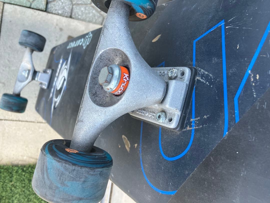 カーバースケートボード