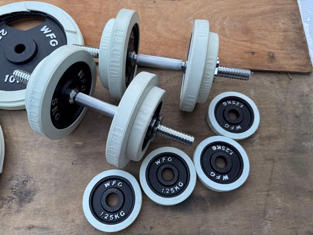 WILD FIT 85kg 16枚セット バーベル スチール プレート 15kg