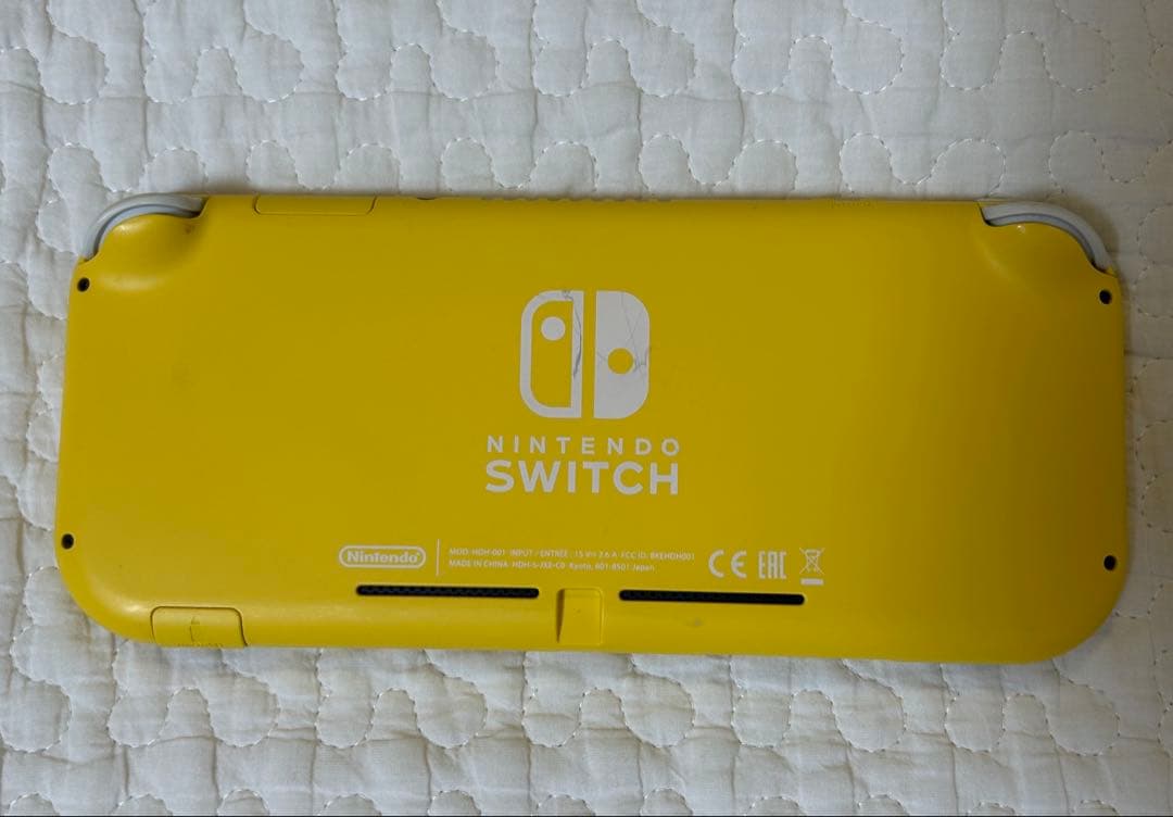 Nintendo Switch Lite イエロー 本体　箱付き　【美品】