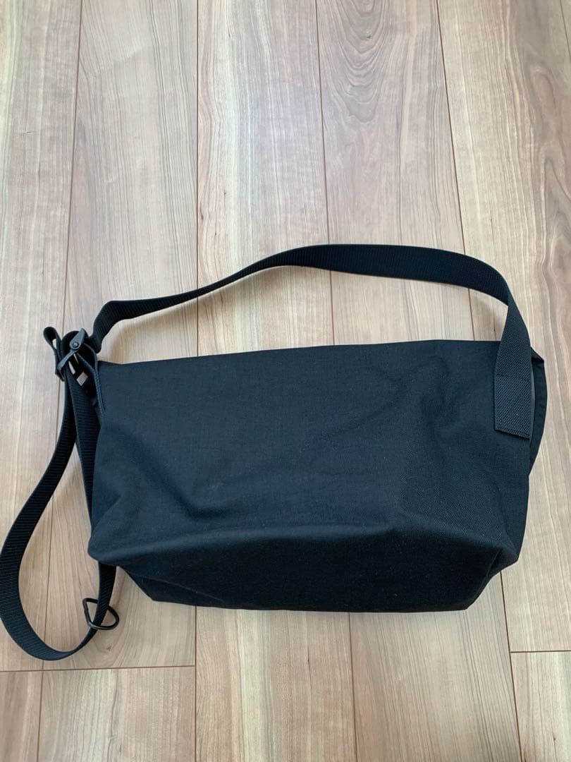 【yuuki】BLUE LUG メッセンジャーバッグ