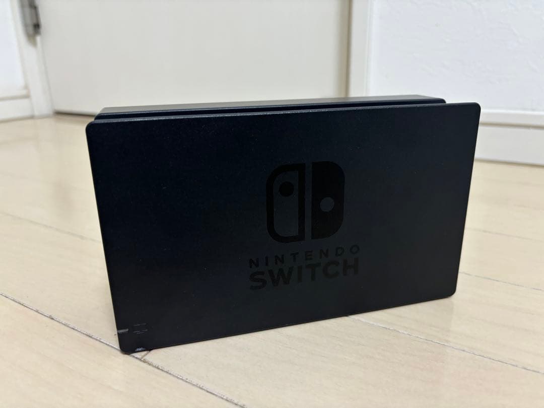 NintendoSwitch本体➕純正プロコントローラー