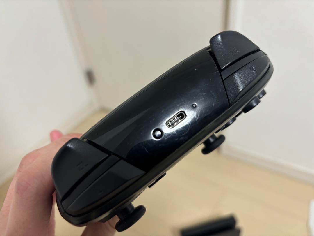 NintendoSwitch本体➕純正プロコントローラー
