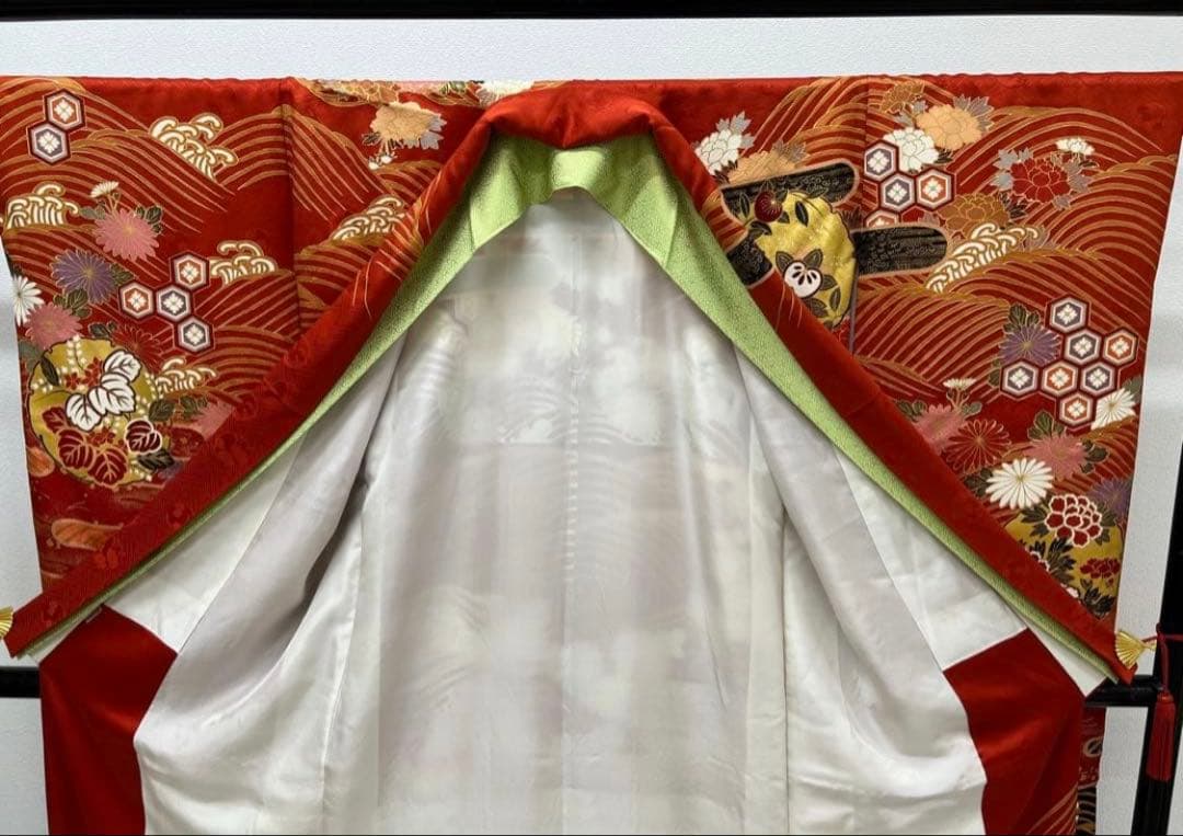 振り袖　フルセット　長襦袢　金彩加工　刺繍入り　ますいわ屋　重ね襟付き　748