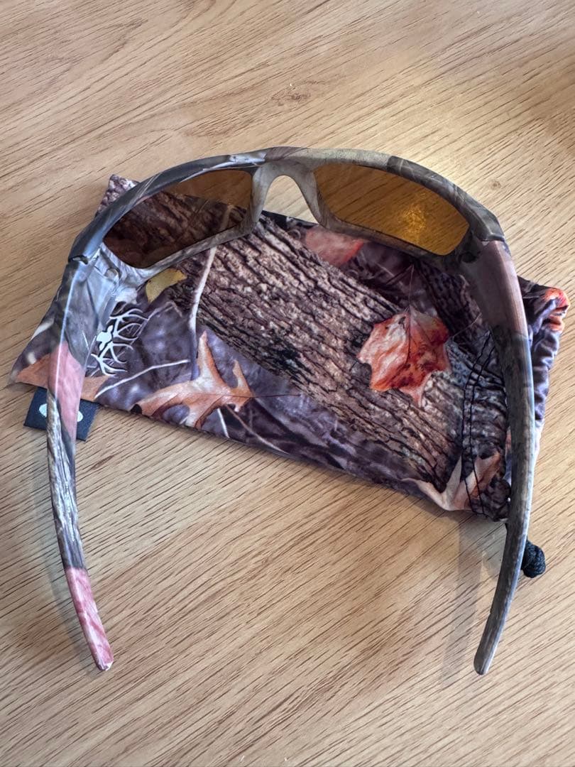 Oakley カモフラージュ サングラス